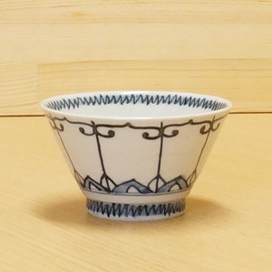 【波佐見焼】雁木紋　手造り飯碗