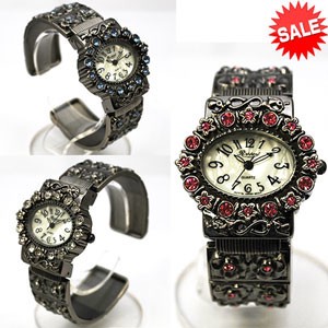 Glitter Flower Antique Metal Bangle Watch Ladies Wrist Watch