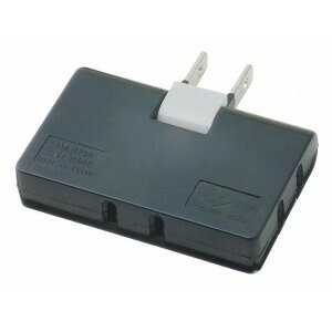ヤザワ 耐トラ付コーナータップ3個口黒 Y02C300BK