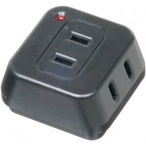 ヤザワ 雷サージ付トリプルタップ3個口黒 Y02TK300BK