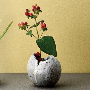 Tokoname ware Flower Vase