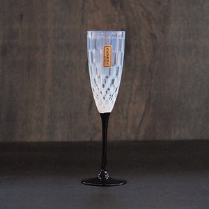 Wine Glass Checkered