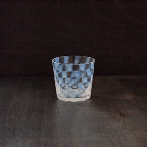 Cup Checkered