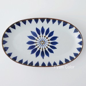 Hasami ware Main Plate Flower Blue 24.5 x 14.5cm