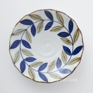 HASAMI Ware Leaf Serving Plate Hand-Painted