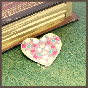 Spain Heart Design Brooch Clara