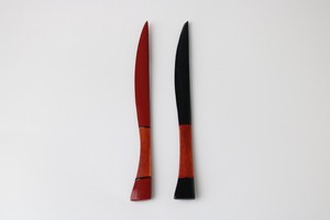 持ち易く、適度に切れる/和菓子・その他デザート用/wooden　塗り分けナイフ