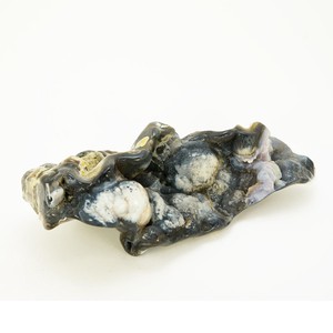 メノウ(瑪瑙)原石 【重量約1.13kg、サイズ約W235×D115×H80(mm)】 ※ネコポス便不可