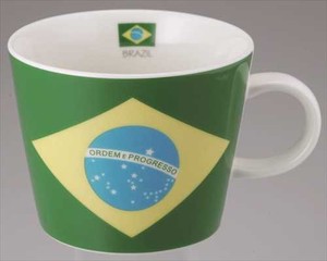 フラッグマグカップ　ブラジル＜日本製＞