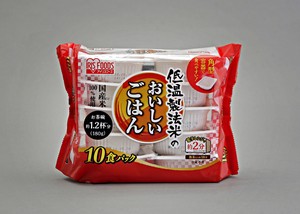 【アイリスオーヤマ　食品　パックご飯】　低温製法米のおいしいごはん 国産米100％ 180g×10P 4個セット