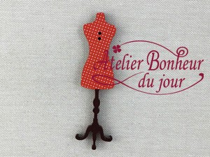フランス製　木製ボタン　アトリエ ボヌール ドゥ ジュール 【トルソードット・ルージュ】