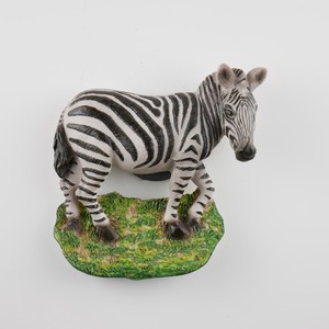 Magnet/Pin Animal Knickknacks Zebras