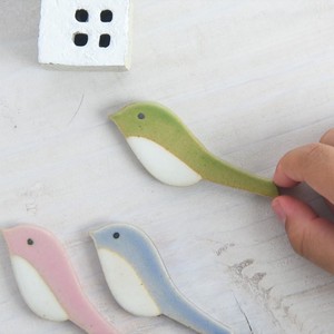 Small Birds Pastel Color Chopstick Rest Green MINO Ware