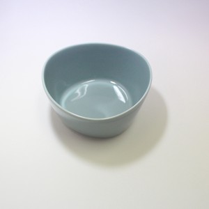 ボール（S）　トロワ（GY）　日本製　波佐見焼　カラー　変形　白山陶器