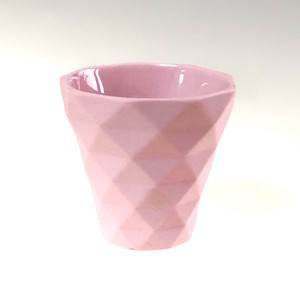 ダイヤカット陶磁器カップ　ピンク