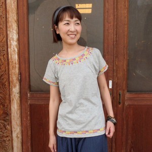 T-shirt Embroidery T-Shirt