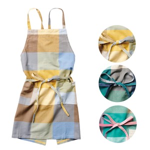 Daily Youth Apron