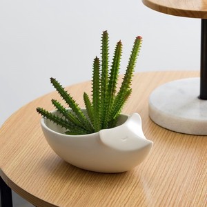 【Creative Co-Op Home】マットホワイト　ネズミプランター,Dolomite Mouse Shaped Planter Matte White