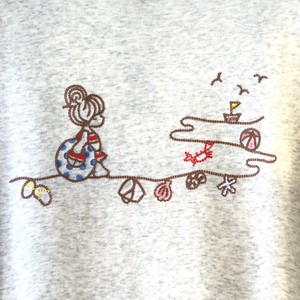 日本製☆りりーちゃん海へゆく刺繍Tシャツ【ナチュラル・リラックス】