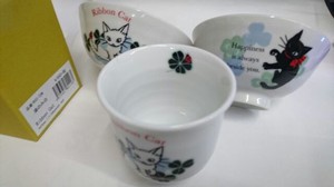仲田　愛美　リボン猫の茶碗と湯呑み　日本製 ★在庫処分