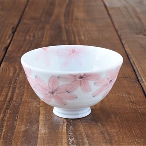 ≪受注生産≫【花しずか】 ピンク  軽量葵型茶碗 中 [日本製 美濃焼］