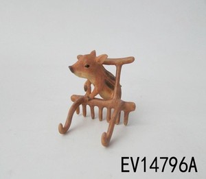 EV14796Aミニ樹脂ウリ坊と馬クワ