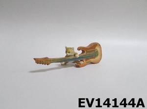 EV14144Aミニ樹脂ギター猫