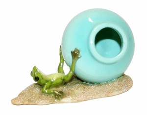 Object/Ornament Frog Vases