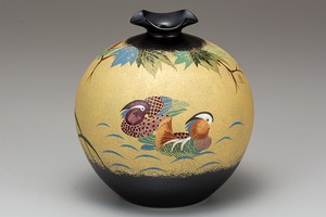 [Kutani Yaki] Size 5 Flower Vase Gold Decoration