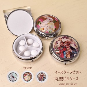Easter Rabbit Round shape Pill Case