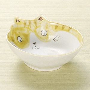 ねこ好きな方へ♪　　猫小鉢 黄 14.8×10.8×5cm