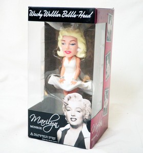 マリリンモンローのボビングドール【BOBBLE HEAD MARILYN MONROE】