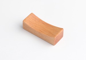 ナチュラルな色合い【木製】/wooden/chopstick rest/箸置き角型　ナチュラル