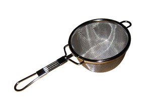 Cooking Utensil Small Strainer M