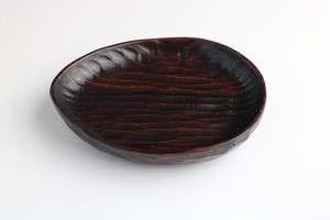 木の自然なデザインが特徴☆【新商品】wood plate /木製皿　ノミ彫
