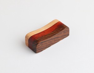 木の素材を活かした3つの彩り【木製】/wooden/寄木箸置き  紫檀