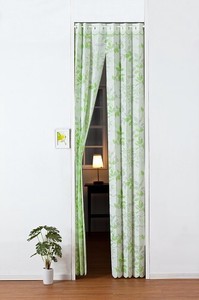 ロングサイズ間仕切りのれん　アコーディオンカーテン：カチオンリーフGR：幅105x丈250cm