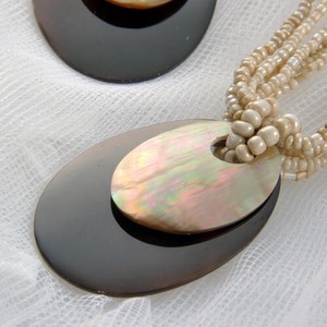 Shell Necklace/Pendant Necklace