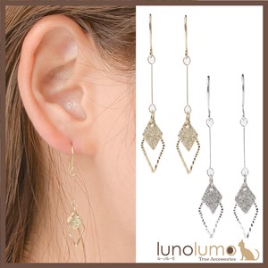 SALE Pierced Earring Ladies Gold Silver Metal Rhombus Surface Processing