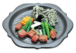 【日本製】六角　陶板焼　黒　小　T−33