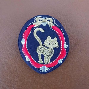Badge Like Embroidery Brooch Golden Cat