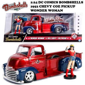 1:24 DC COMICS BOMBSHELLS 1952 CHEVY COE PICKUP & WONDERWOMAN ミニカー