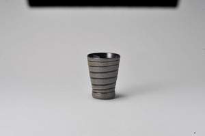 黒ウズ フリーカップ 中【日本製　陶器】