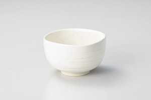 手造りモダン粉引（土物）深ボール【日本製　陶器】