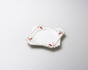 淡雪赤絵 千代折角小皿【日本製　磁器】