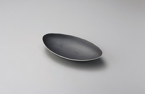 黒釉オーバル皿【日本製　磁器】