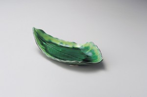 緑釉木の葉尺二皿【日本製　磁器】