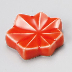 赤釉紅葉箸置(【日本製　美濃焼】
