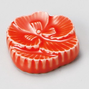 牡丹橙箸置(【日本製　美濃焼】