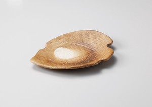 焼〆葉形皿【日本製　陶磁器】